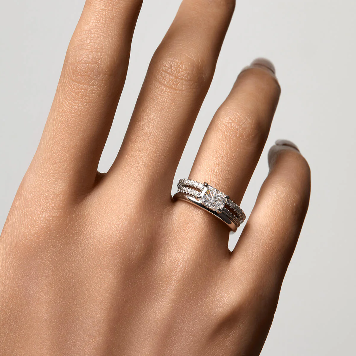 East West Radiant Pavé Ring - Image 7