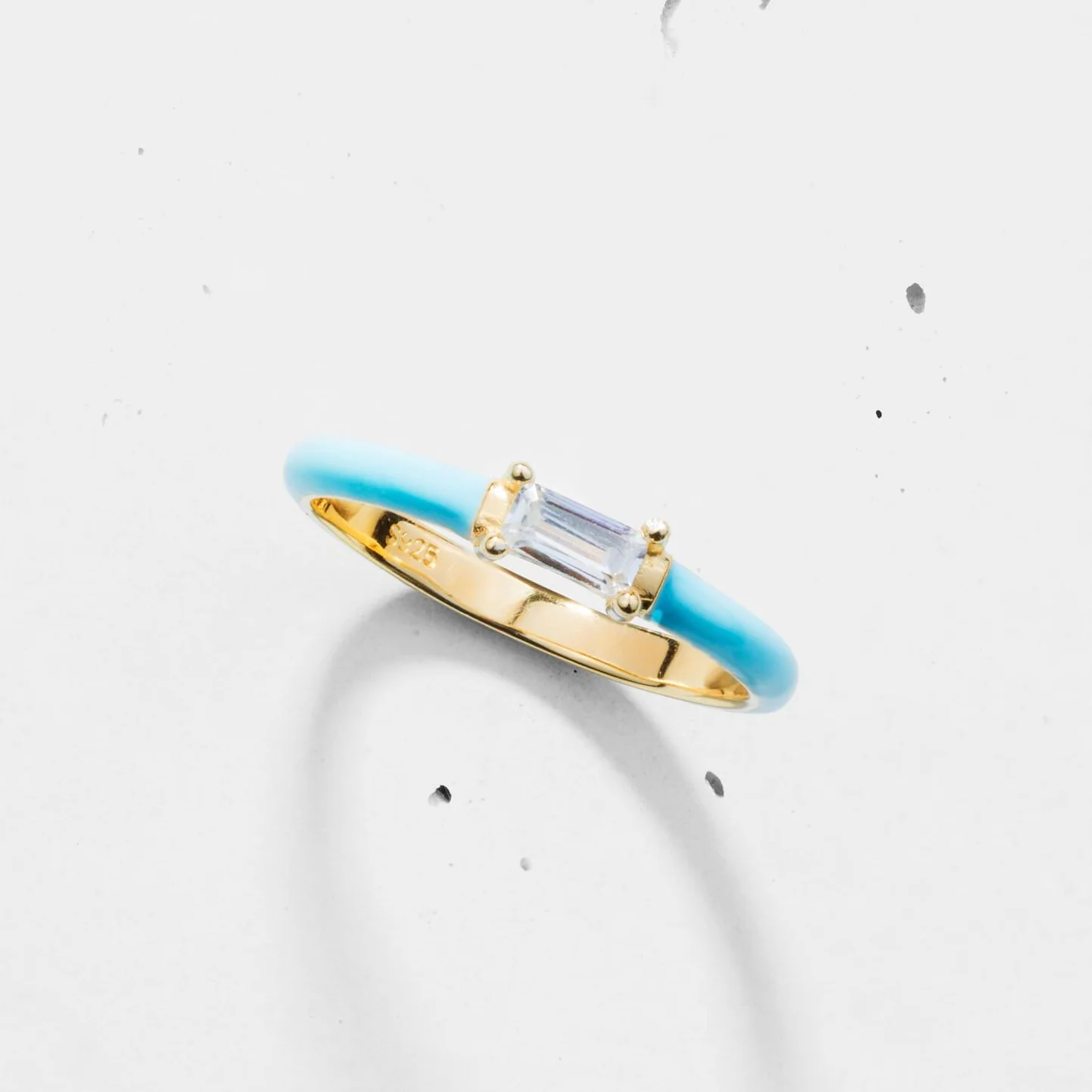 Enamel Side Baguette Ring - Image 3