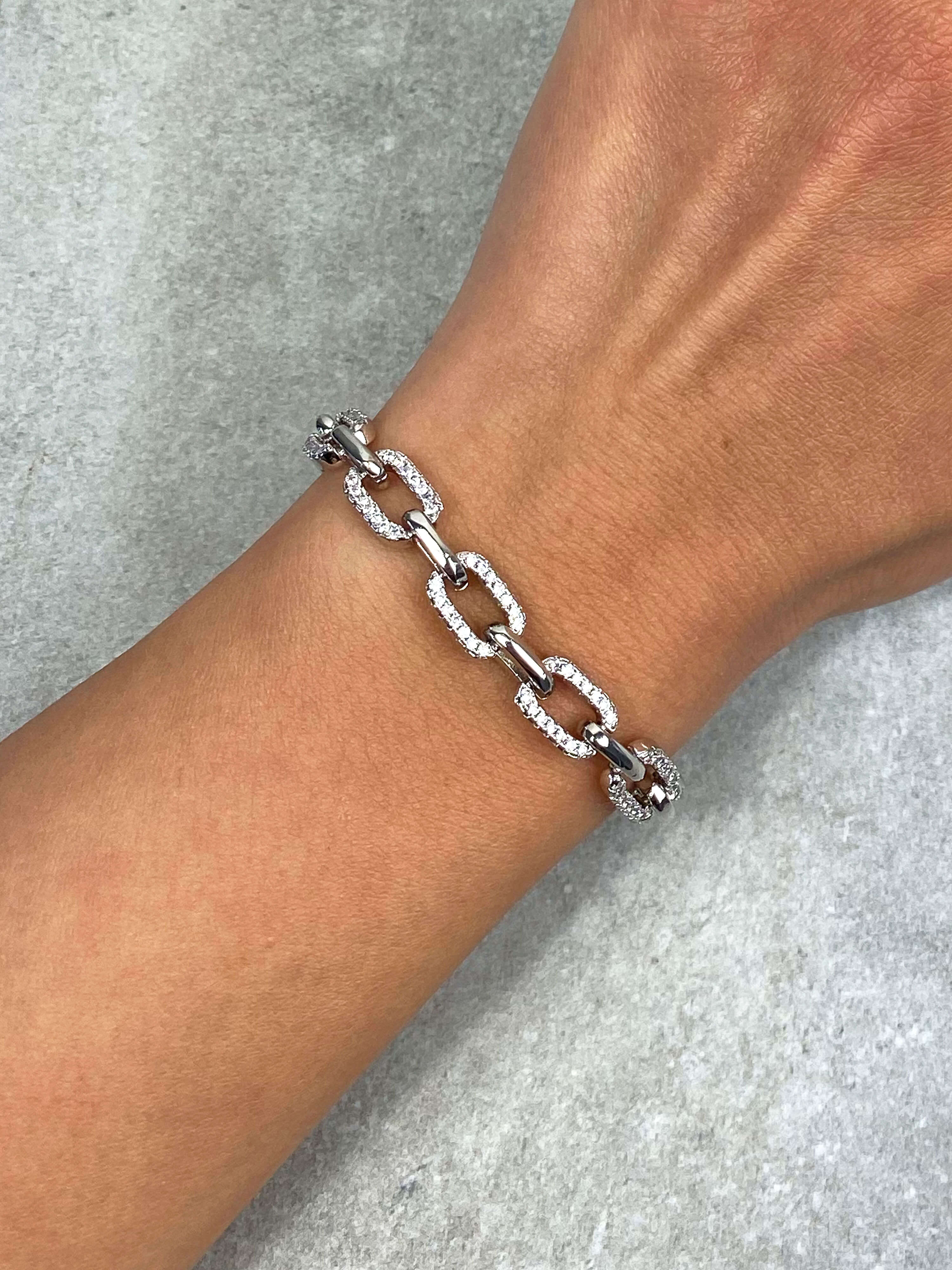 Half Pavé Chain Link Bracelet - Image 4