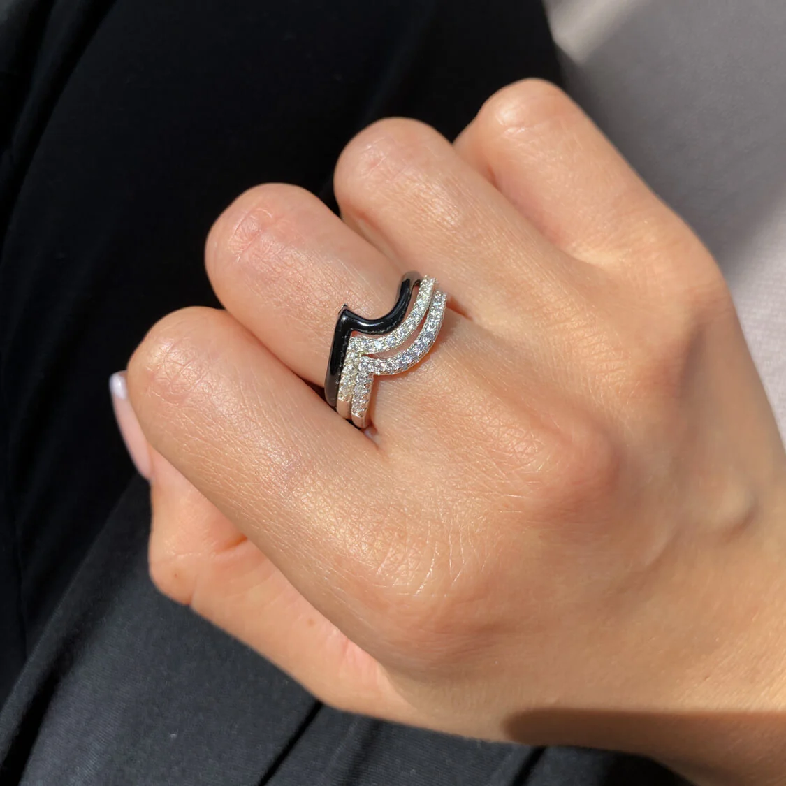 Pavé Flux Ring | Bottom Stacker - Image 10