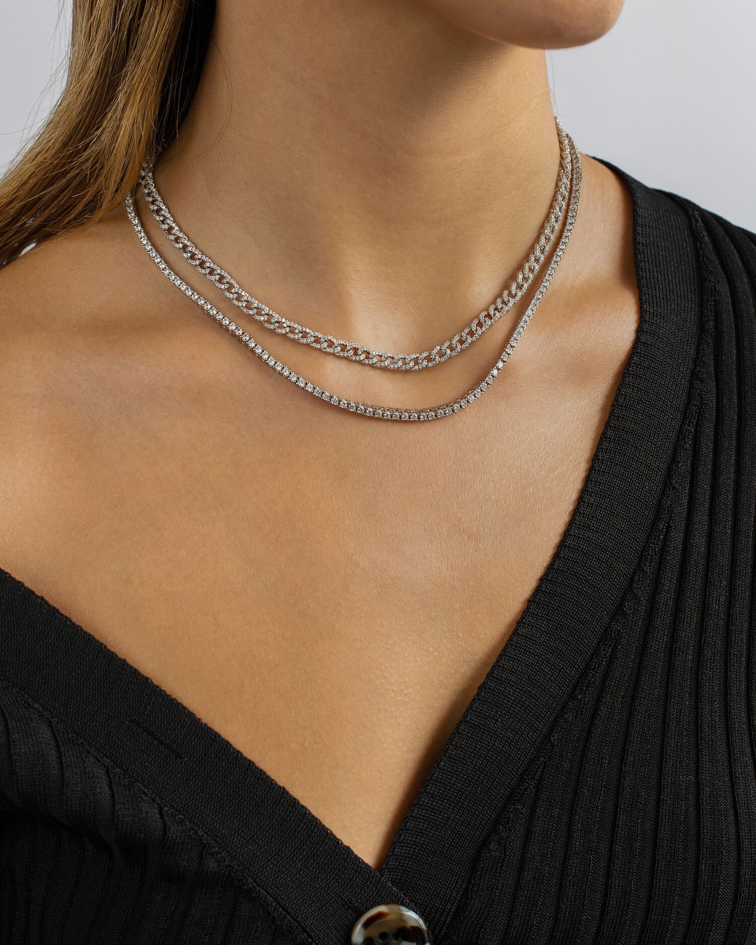 Pave Mini Curb Chain Necklace - Image 3
