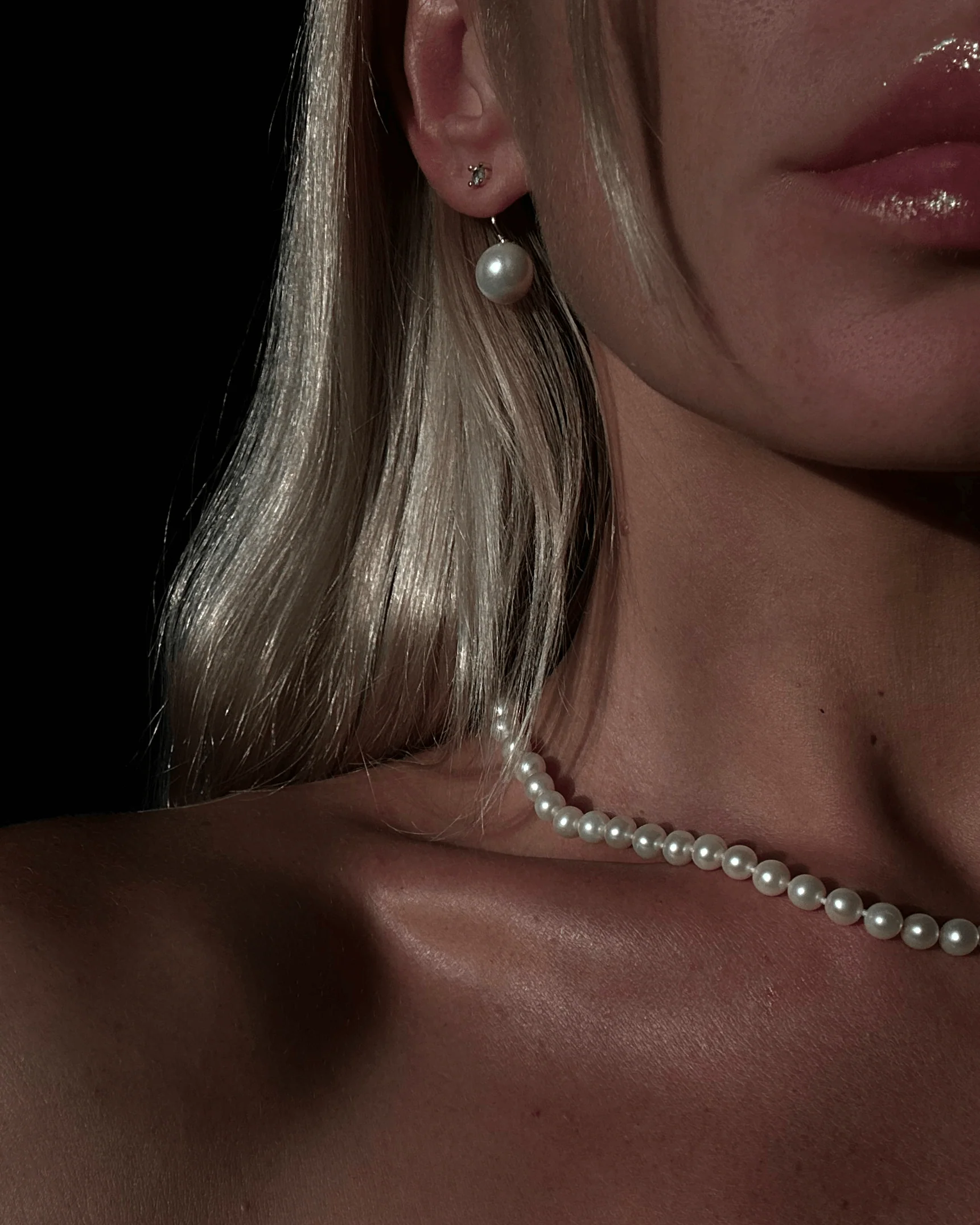 Pearl Ear Jacket - Round - Image 11
